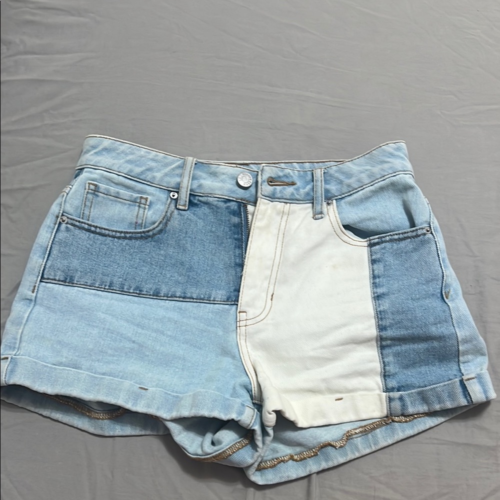 PacSun Blue and White Jean Shorts Color-Block Design